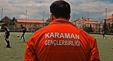 Karaman Gençlerbirliği Futbol Kulübü Başkan Yardımcısı Celil Akgün, Play-Off 1. Tur müsabakasında Karaman FK'ya Play-off maç öncesinde başarı dileklerini iletti.