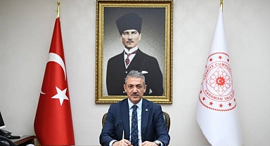 KARAMAN VALİSİ TUNCAY AKKOYUN'UN 19 MAYIS ATATÜRK'Ü ANMA GENÇLİK VE SPOR BAYRAMI MESAJI 