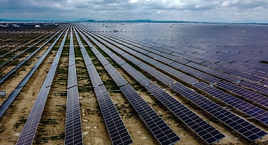 Karapınar'da kurulan GES, 2 milyon kişinin elektrik ihtiyacını karşılayacak