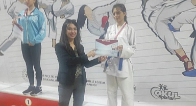 CANSU PAN’DAN TÜRKİYE ÜÇÜNCÜLÜĞÜ