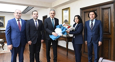 Çevre, Şehircilik ve İklim Değişikliği Müdürlüğünden Personelinden Karaman Valimiz Sn. Tuncay Akkoyun’a Ziyaret