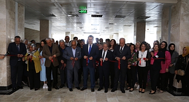 KARAMAN BELEDİYESİ YIL SONU SERGİSİ AÇILDI