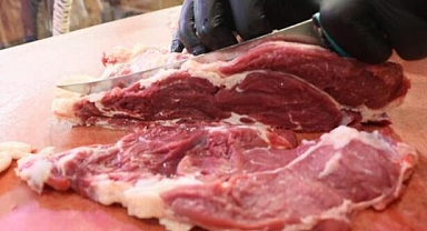 Karaman'da acemi kasap 