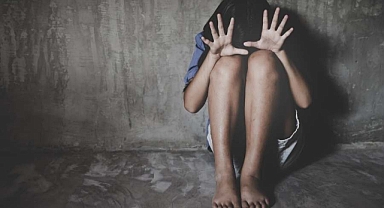 Seni Mit'e Alacağız Deyip Tecavüz Ettiler.