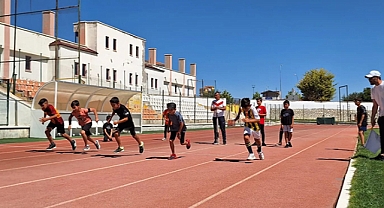 KARAMAN’DA İLK KEZ DÜZENLENEN YARIŞLARDA KIYASIYA YARIŞTILAR