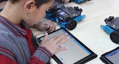 KARAMAN’DA “KÖY OKULLARINDA KODLAMA BİLMEYEN KALMASIN” PROJESİ BAŞLADI