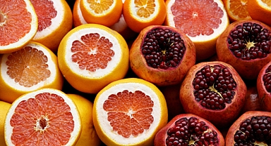 Kış Aylarında Sağlıklı Kalmanın Anahtarı: Bol Bol Meyve Tüketimi