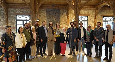 Kraliçe Tunku Azizah Aminah Maimunah, Bozdağ Film Platoları'nda