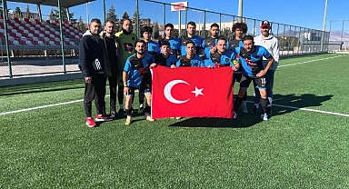 Amatör'de 5. hafta tamamlandı Muzaffer Uğur Sk Şehitlerimizi Unutmadı