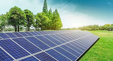 Güneş Enerjisiyle Çalışan Paneller, Temiz ve Sürdürülebilir Enerji Sağlıyor