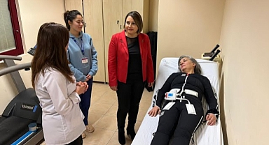 Hacettepe Üniversitesi'nde 'biyonik giysi' ile tedavi yöntemi uygulandı!