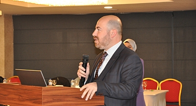 Karaman İl Sağlık Müdürlüğü ev sahipliğinde ve Halk Sağlığı Hizmetleri Başkanlığı tarafından koordine edilen Yenidoğan Canlandırma Programı (NRP) eğitimi başladı.