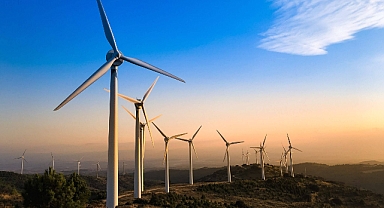RÜZGAR ENERJİSİ: YENİLENEBİLİR BİR ENERJİ KAYNAĞI