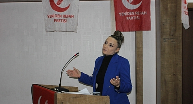 YENİDEN REFAH PARTİSİNDE TEMAYÜL YOKLAMASI HEYCANI YAŞANDI